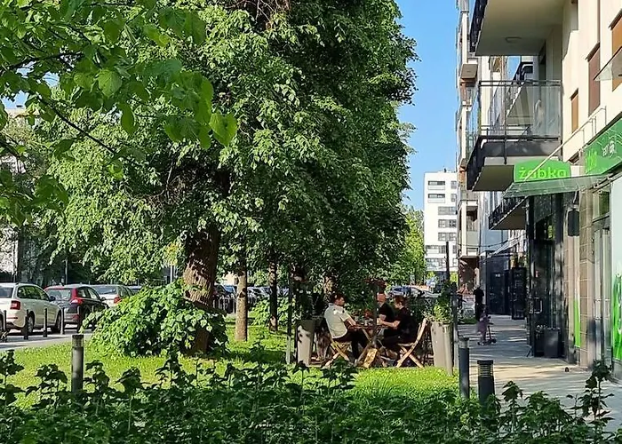 Apartment King-size Bed With Garden Warsaw