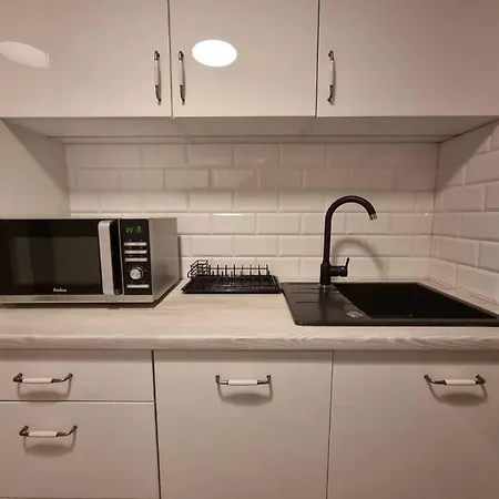 King-size Bed With Garden *